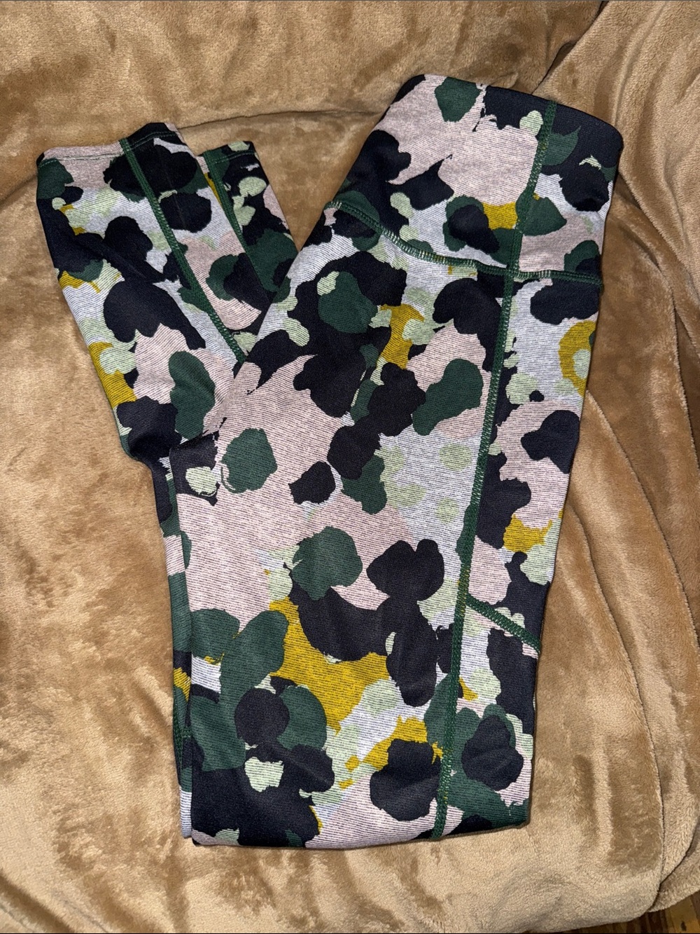 Joylab Abstract camo leggings